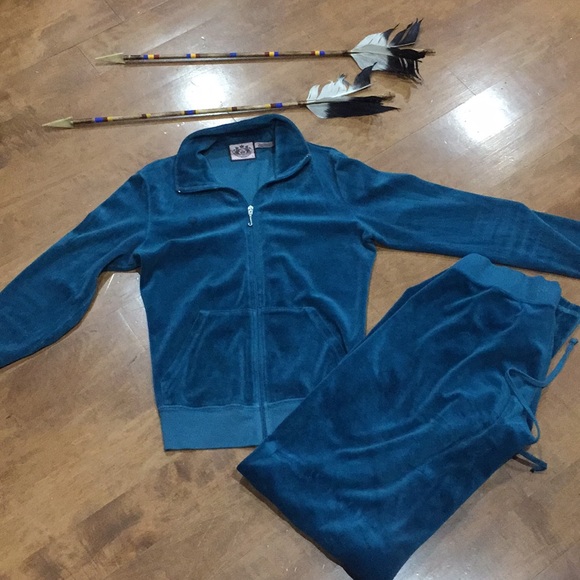 Juicy Couture Pants - Juicy couture blue velvet jumpsuit set in S